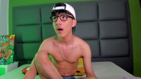 shady_stone online show from February 2025 07:33:02 AM