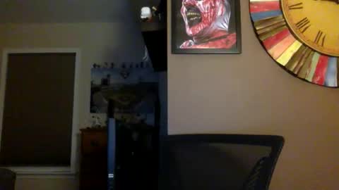 Shady online show from November 2025 03:06:01 AM