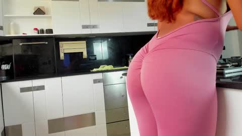 Shaina online show from September 2025 08:12:02 PM