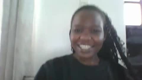 Snapshot of shake_cockonme18 chatting on March 2026 01:11:02 PM Bee online show from March 2026 01:11:02 PM