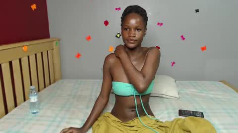 shaky xxx online show from January 2025 09:58:02 AM