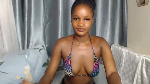 shaky xxx online show from October 2025 03:24:01 PM