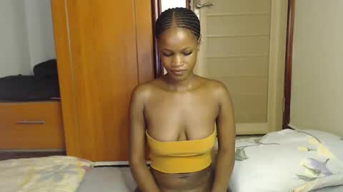 shaky xxx online show from November 2025 01:39:02 AM