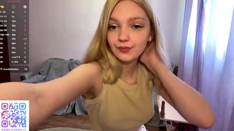 Snapshot of shalaschrantz chatting on June 2026 07:21:02 AM Emily online show from June 2026 07:21:02 AM