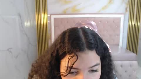 Shalon  online show from January 2025 04:06:02 PM