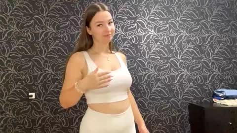 Iris online show from September 2025 04:07:01 PM