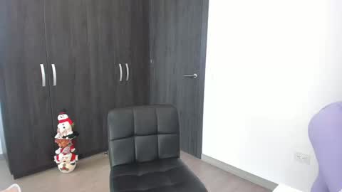 onlyfans shanabellucy online show from December 2024 06:13:01 PM