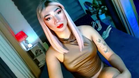 MISS SHANE online show from September 2025 05:04:02 PM