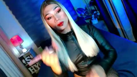 MISS SHANE online show from October 2025 08:51:01 PM