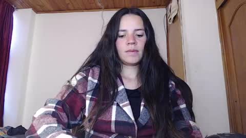 Snapshot of shanel_lozano chatting on May 2026 08:14:01 PM shanel_lozano online show from May 2026 08:14:01 PM
