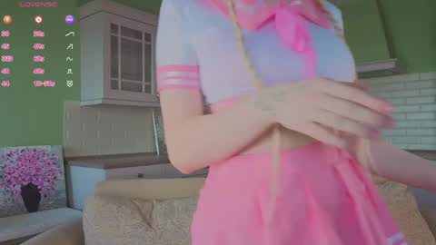 shanelbayerr online show from May 2026 06:42:01 AM