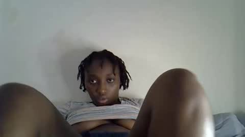 Snapshot of shanizzz chatting on October 2025 01:54:02 PM shanizz online show from October 2025 01:54:02 PM