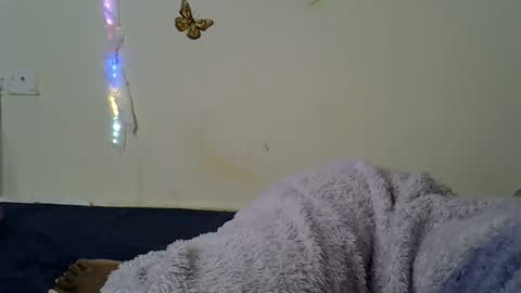 Snapshot of shanizzz chatting on November 2025 02:34:02 AM shanizz online show from November 2025 02:34:02 AM