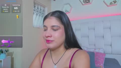 Snapshot of shannakendall chatting on October 2025 02:20:01 PM Shana online show from October 2025 02:20:01 PM