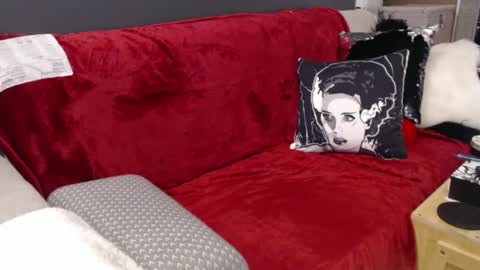 Snapshot of shannon07 chatting on February 2025 01:19:02 AM Shannon07 online show from February 2025 01:19:02 AM