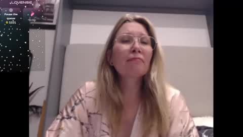 Snapshot of shannon07 chatting on November 2025 01:37:01 AM Shannon07 online show from November 2025 01:37:01 AM