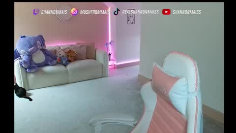 Shanmais online show from October 2025 11:31:02 AM