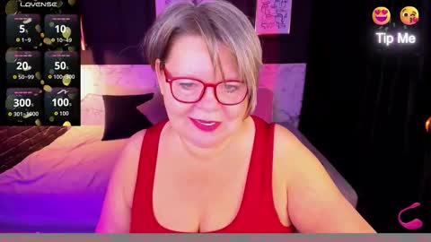 Shannon online show from December 2025 05:25:01 AM