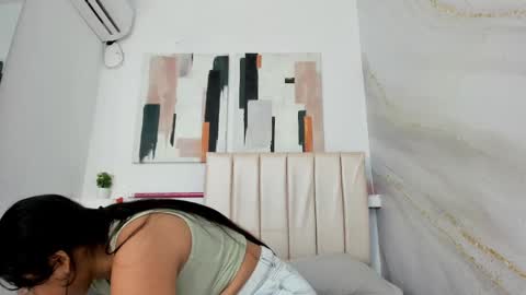 SHANON online show from September 2025 12:19:01 PM