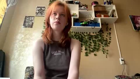 Snapshot of shantaeburleson chatting on October 2025 06:44:01 AM Kristin online show from October 2025 06:44:01 AM