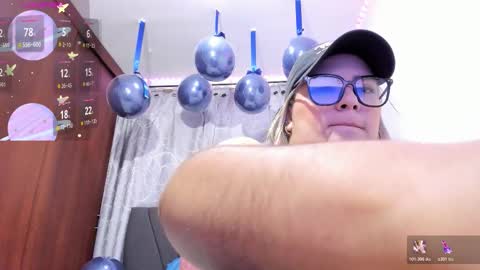 S H A N T A L  S M I T H online show from November 2025 03:52:01 AM