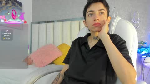 Shantal online show from April 2026 11:18:02 AM