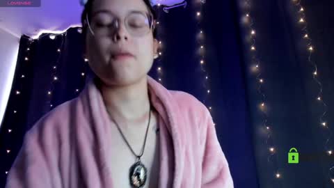 Cat-FOLLOWME and we talk IGshantal cerezo online show from January 2025 09:29:02 PM