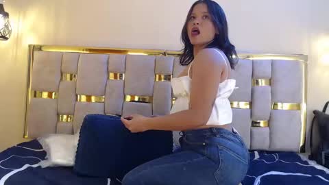 shantall 05 online show from October 2025 03:10:02 PM