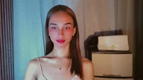 Snapshot of shantallfuckdoll chatting on June 2026 04:29:02 PM shantallfuckdoll online show from June 2026 04:29:02 PM
