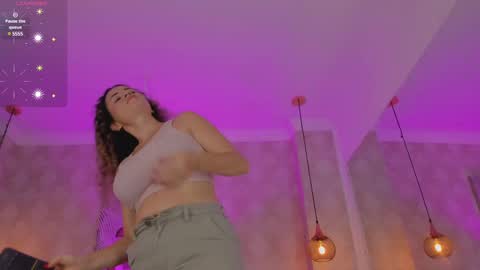 Shantal online show from March 2025 10:59:02 AM