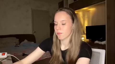 Snapshot of shardamcelhiney chatting on March 2026 08:09:02 AM Arina online show from March 2026 08:09:02 AM