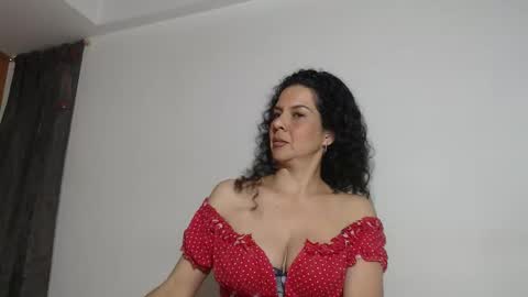 sharickleon11 online show from January 2026 11:43:02 PM