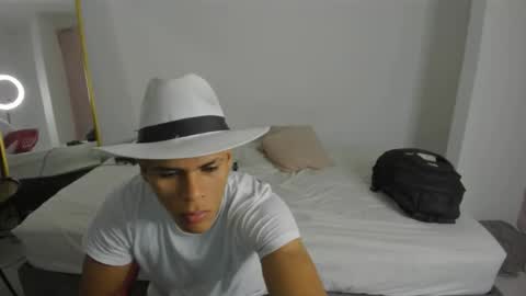 shark_boy21 online show from February 2026 03:47:02 AM