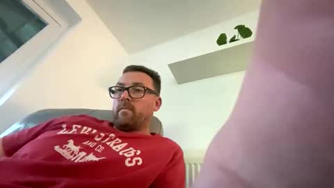 Sharksboy online show from October 2025 04:46:01 PM