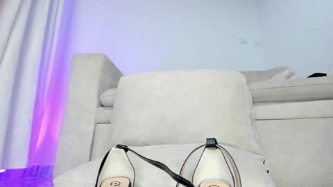 Hi fiends ---- I usually start online from Monday to Friday from 1000 am Saturdays and Sundays at 600 am Colombia time online show from January 2025 06:38:01 PM