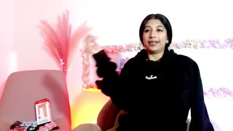 sharlotaustral18_ online show from February 2026 03:36:02 AM