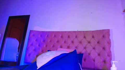 Sharlott online show from January 2025 02:55:02 PM