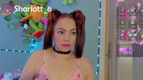 Sharlott online show from November 2025 05:28:02 PM