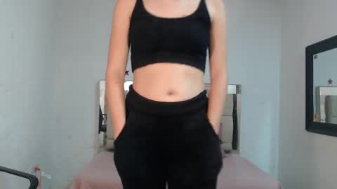 Sara online show from March 2025 02:01:02 PM