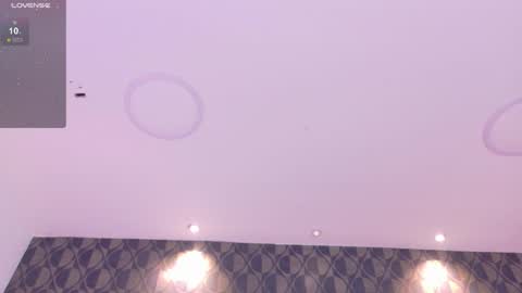 Sharom  online show from December 2024 09:47:02 PM