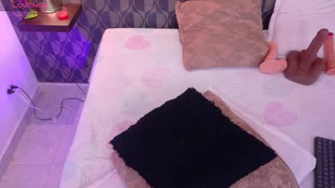 Sharom  online show from January 2025 09:45:01 PM