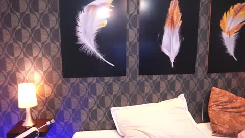 Sharom  online show from February 2026 07:10:02 PM