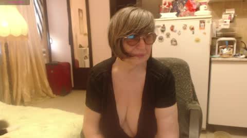 Helena online show from April 2026 04:59:02 AM