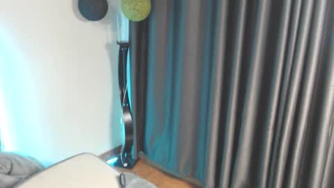 sharon_and_sharit online show from February 2026 07:51:01 AM