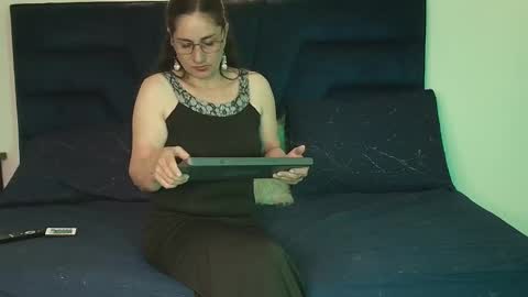 sharon_stone_5 online show from November 2025 01:10:01 PM