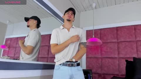 Sharon  Tyga online show from January 2026 04:11:01 PM