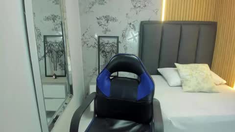 M A G N O  online show from March 2026 02:12:02 PM