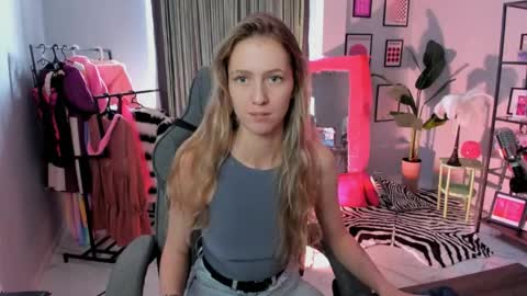 Sharon online show from May 2026 12:35:01 PM