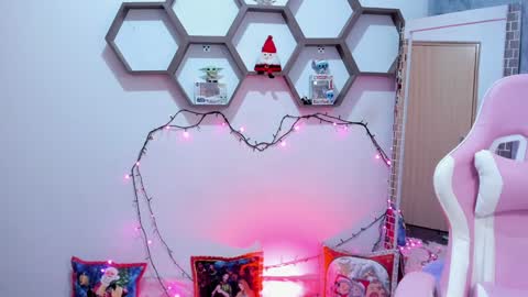 Sharon online show from January 2025 06:19:02 AM