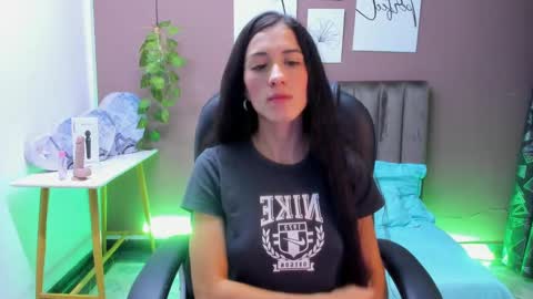 Sharon online show from February 2025 02:38:01 AM